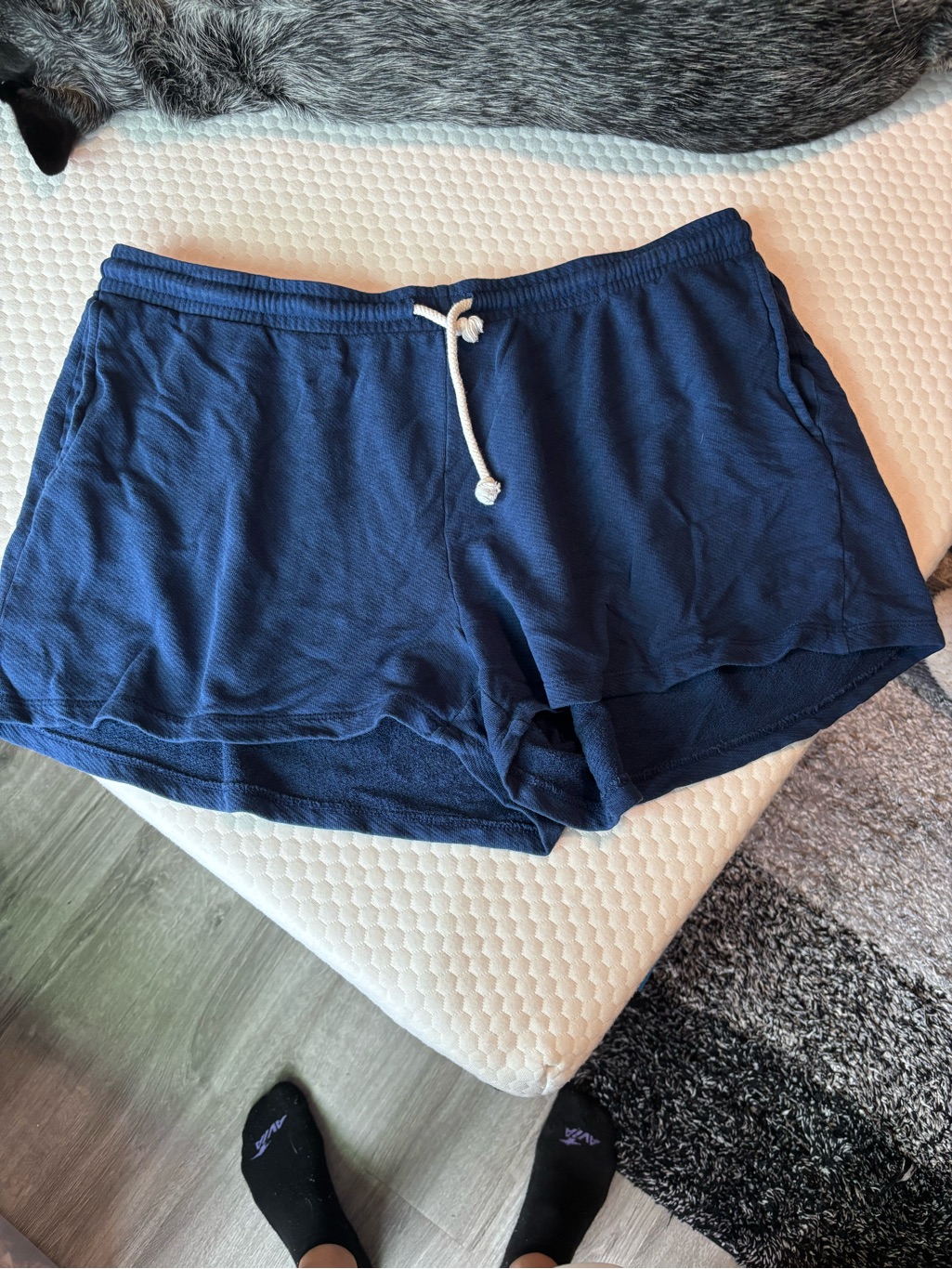 Universal Thread Navy Blue Athletic Lounge Shorts With White Drawstring